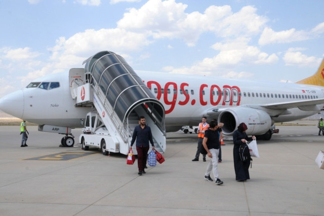 Adana-Şırnak Uçak Seferleri Başladı