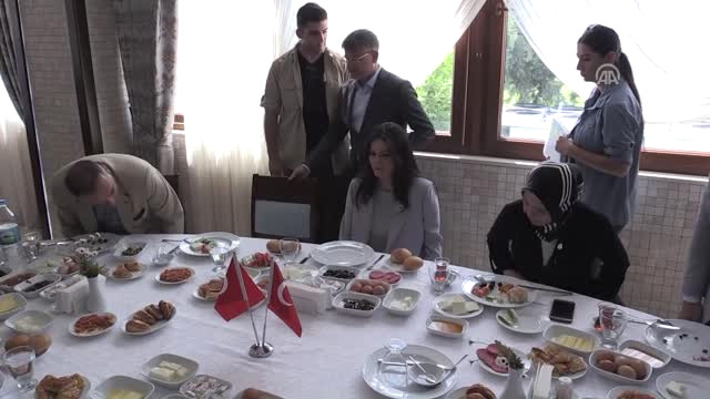 Sarıeroğlu: ‘Gidilmedik Yer, Çalmadık Kapı, Sıkılmadık El Bırakmayacağız’