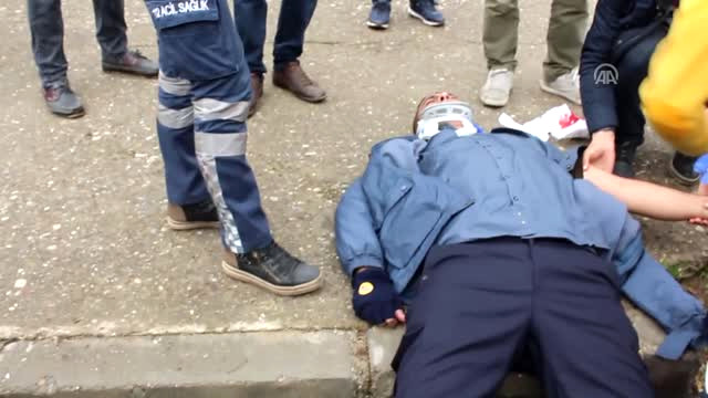 Adana’da Posta Dağıtıcısı Kazada Yaralandı