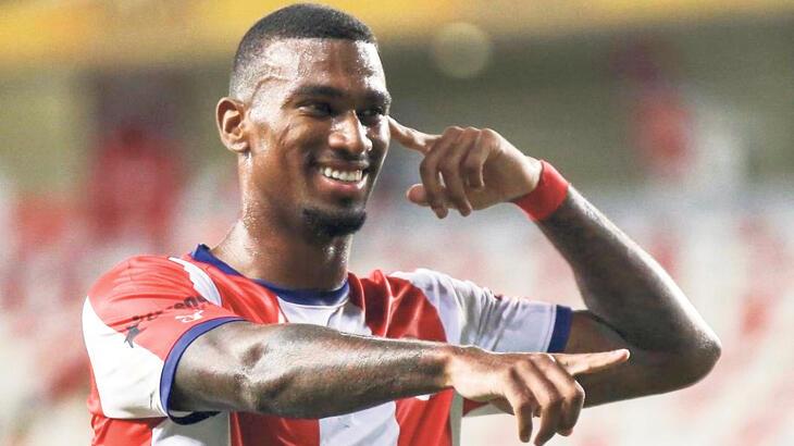 Trabzonspor’da Haji Wright için geri sayım! 1.9 milyon euroya bitecek