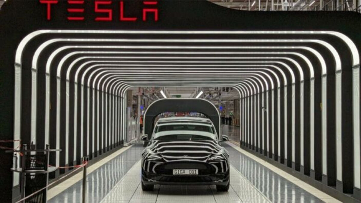 Tesla’nın Almanya’daki fabrikasında sorunlar çözüldü