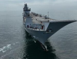 MSB “gurur” diyerek paylaştı! F-16’lar,TCG Anadolu’dan havalandılar