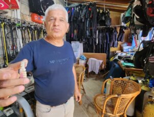 Konyaaltı Kıyısı’nda Üst Çene Protez Diş Bulundu