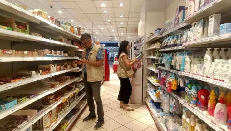 Adana’da Alışveriş Merkezlerinde Besin Kontrolü Yapıldı
