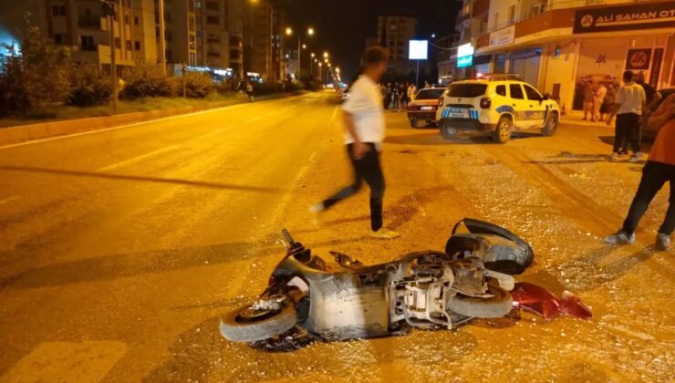 Adana’da Motosiklet Kazası: 1 Yaralı