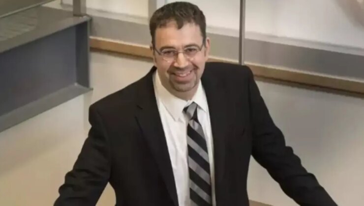 Daron Acemoğlu hangi okuldan mezun oldu, nerede okudu?