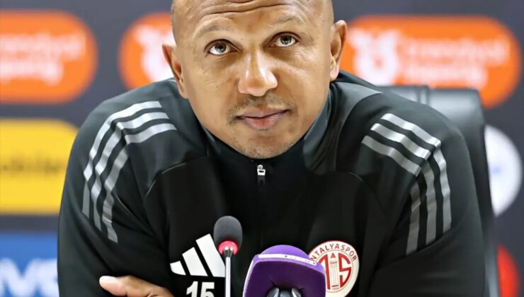 Antalyaspor’un Mağlubiyetinin Akabinde Mehmet Aurelio Açıklamalarda Bulundu