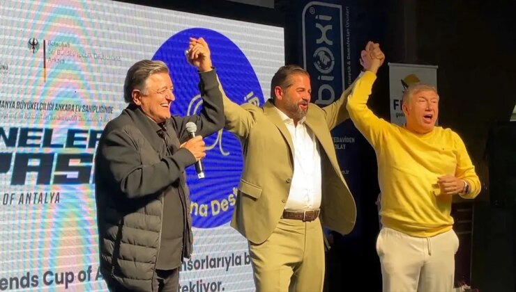 Yılmaz Vural ve Tanju Çolak Antalya’da Küslüğü Bitirdi